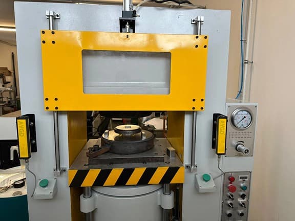 Prägung der Barren und Münzen